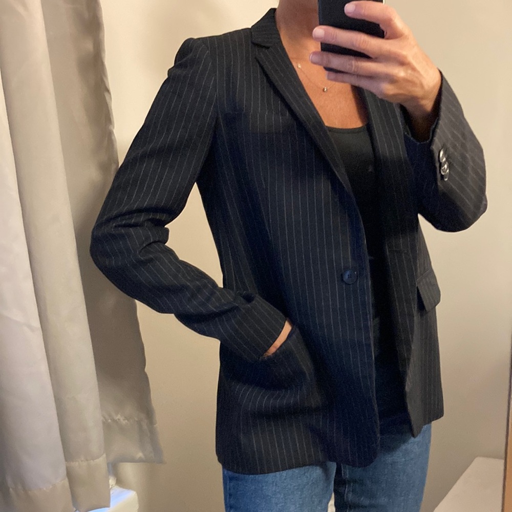 Salvatore Ferragamo Italian Woman’s Black Pinstripe Single Breasted Blaz…